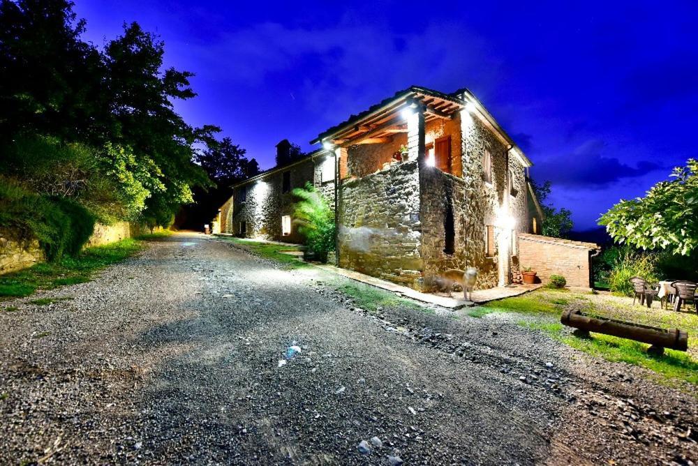 Agriturismo Corvaia Radicofani Buitenkant foto
