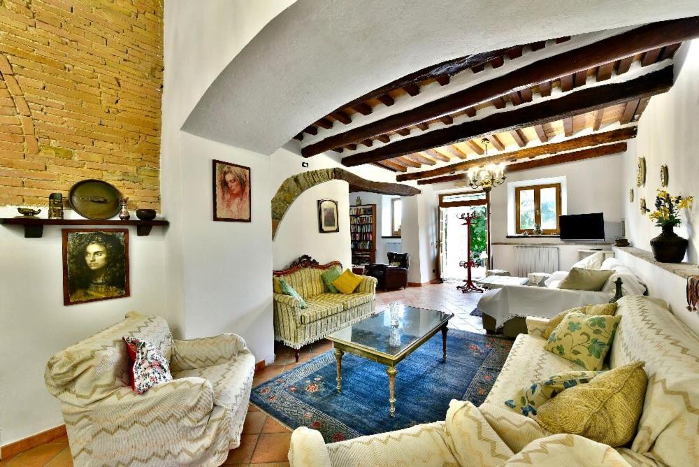 Agriturismo Corvaia Radicofani Buitenkant foto