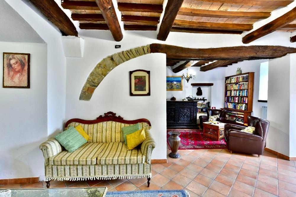 Agriturismo Corvaia Radicofani Buitenkant foto
