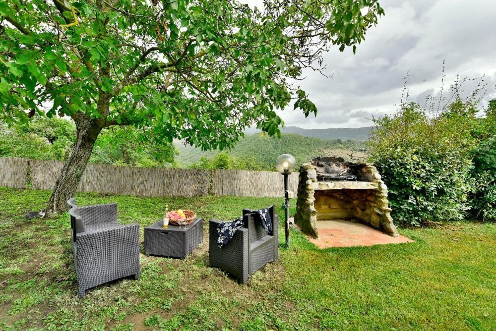 Agriturismo Corvaia Radicofani Buitenkant foto