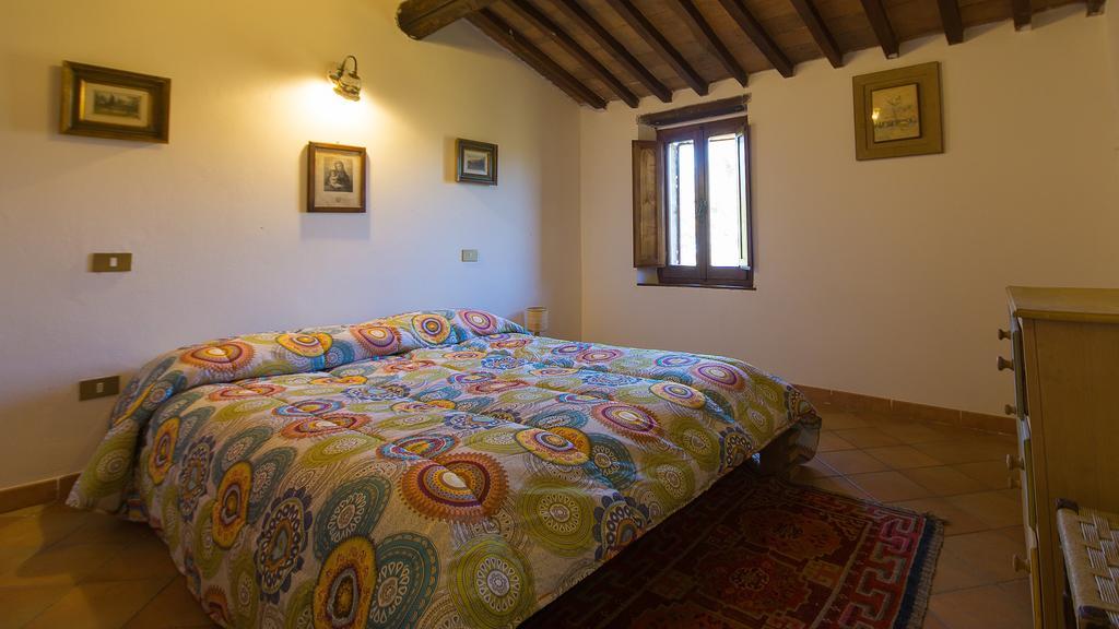 Agriturismo Corvaia Radicofani Buitenkant foto