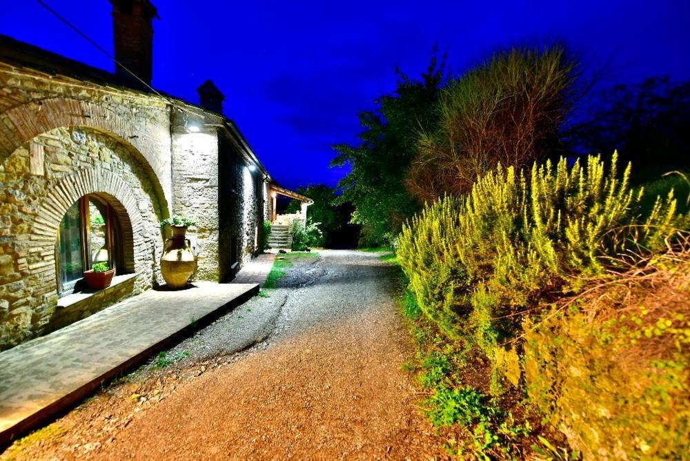 Agriturismo Corvaia Radicofani Buitenkant foto